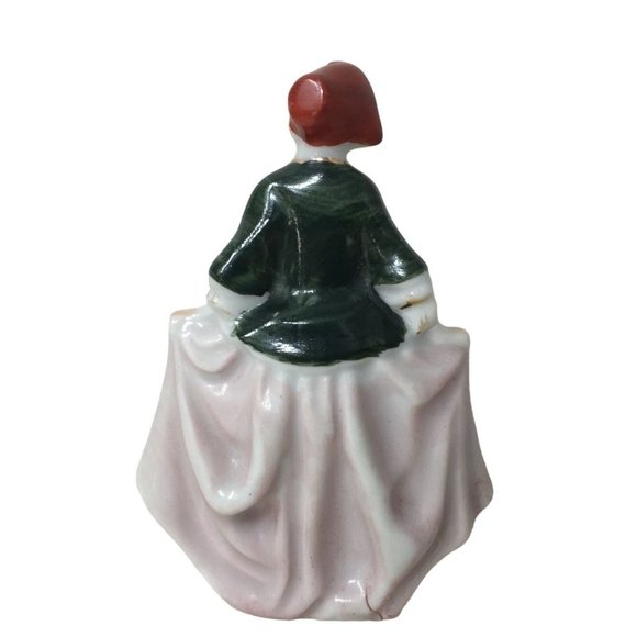 Mid Century Colonial Woman Curtsy-ing Made in Occupied Japan 4.5" TALL - Picture 3 of 6